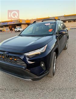 تۆیۆتا ڕاڤ 4